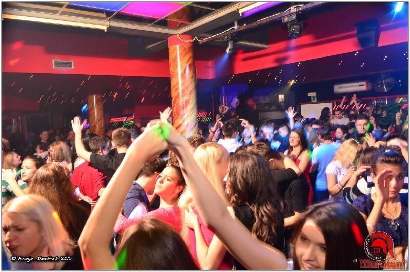 PIC00106 Maraton (Subota, 21.12.2013. – Energy madness party) PIC00106 Maraton (Subota, 21.12.2013. – Energy madness party)