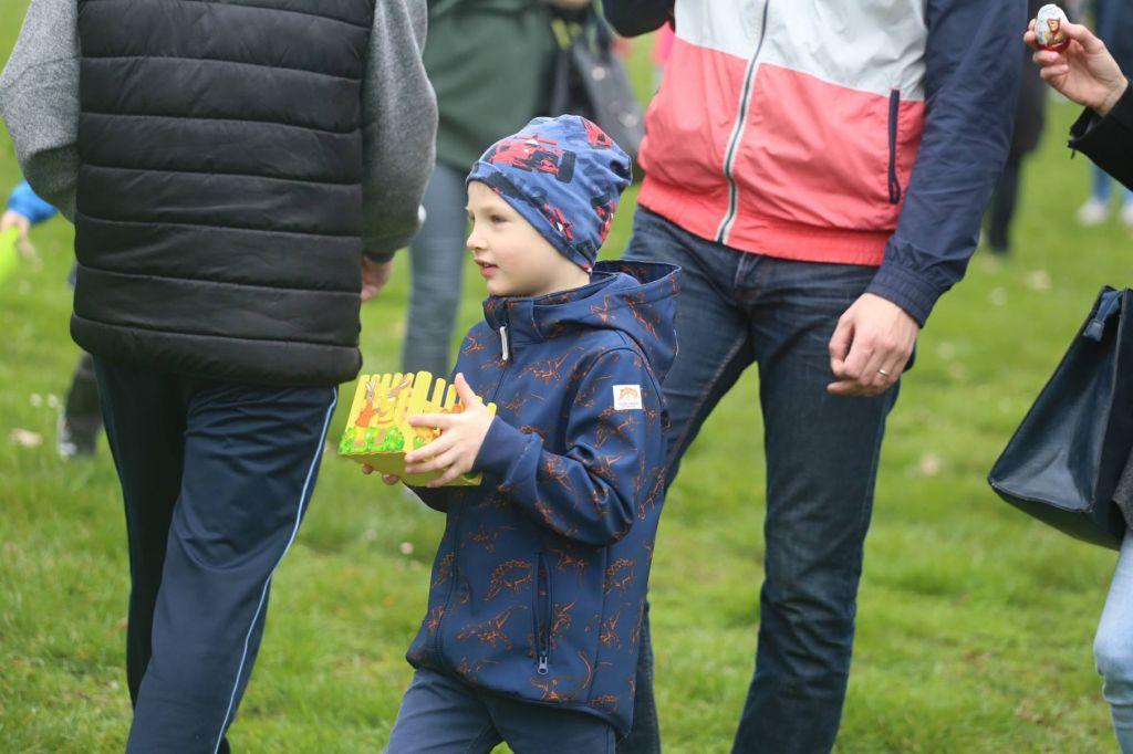 2988460210214694488252810144064