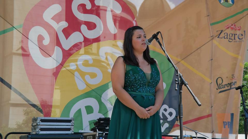 1331057713711350562356316716600