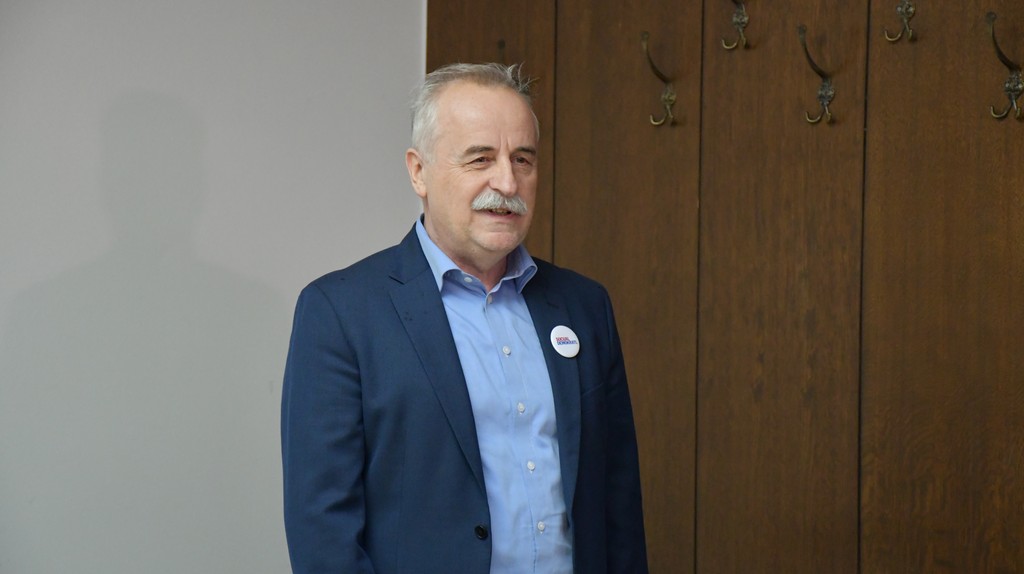 Socijaldemokrati, Mladen Novak