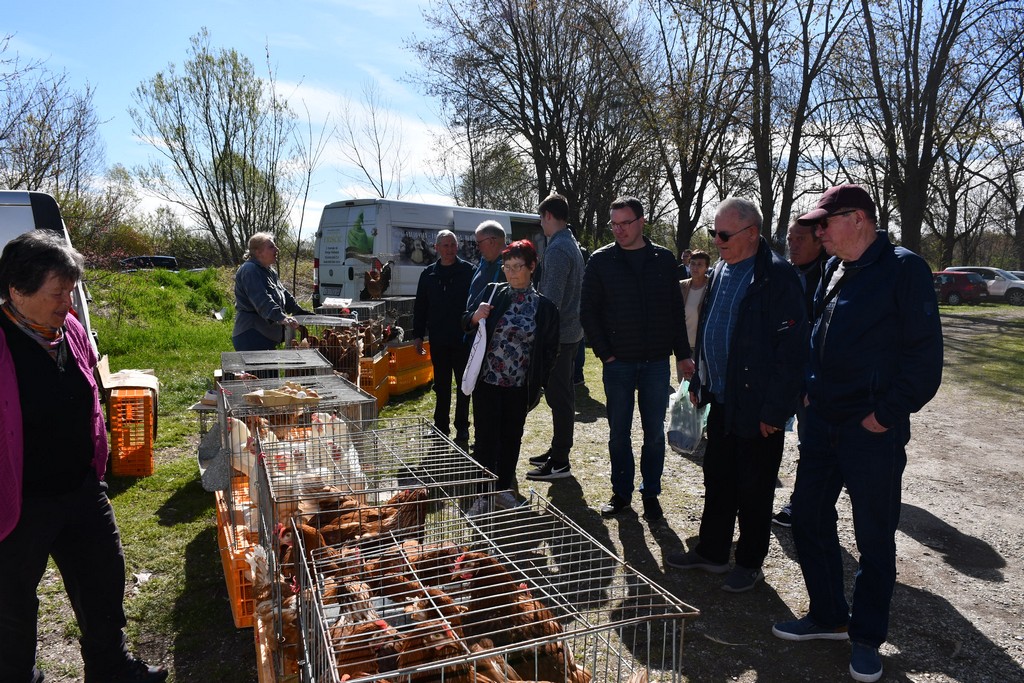 Proljetne temperature izmamile brojne posjetitelje na sajam u Čakovcu
