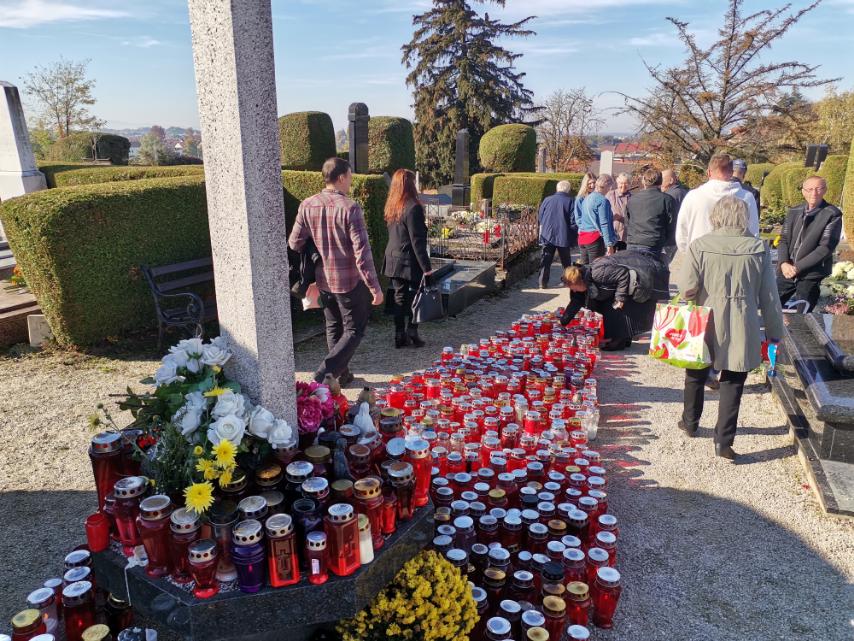 Čakovečko groblje u Mihovljanu na blagdan Svih svetih