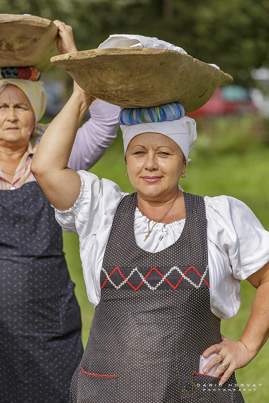 U Gardinovcu svečano otkrivena spomen-ploča posvećena seoskom pralu na potoku Trnavi