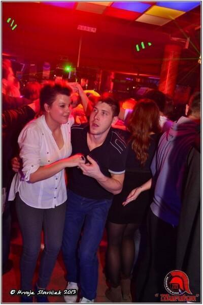 PIC00048 Maraton (Ponedjeljak, 30.12.2013. – Plesnjak Radija 1) PIC00048 Maraton (Ponedjeljak, 30.12.2013. – Plesnjak Radija 1)