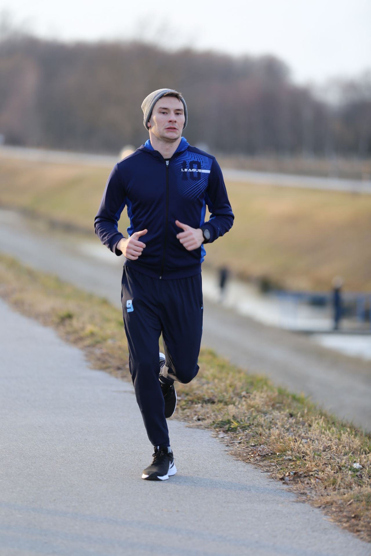 Klikom po Marini (nedjelja, 6.2.2002.)