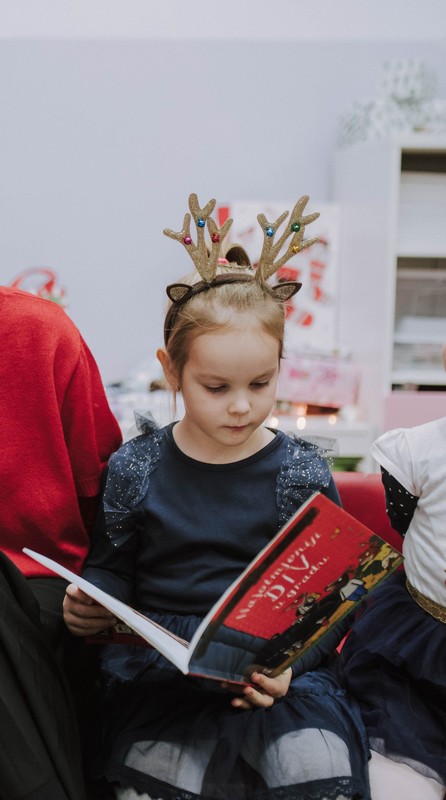 UZBUDLJIVE AKTIVNOSTI Mališani skupine Trešnjice uživali u pravoj Božićnoj čajanci
