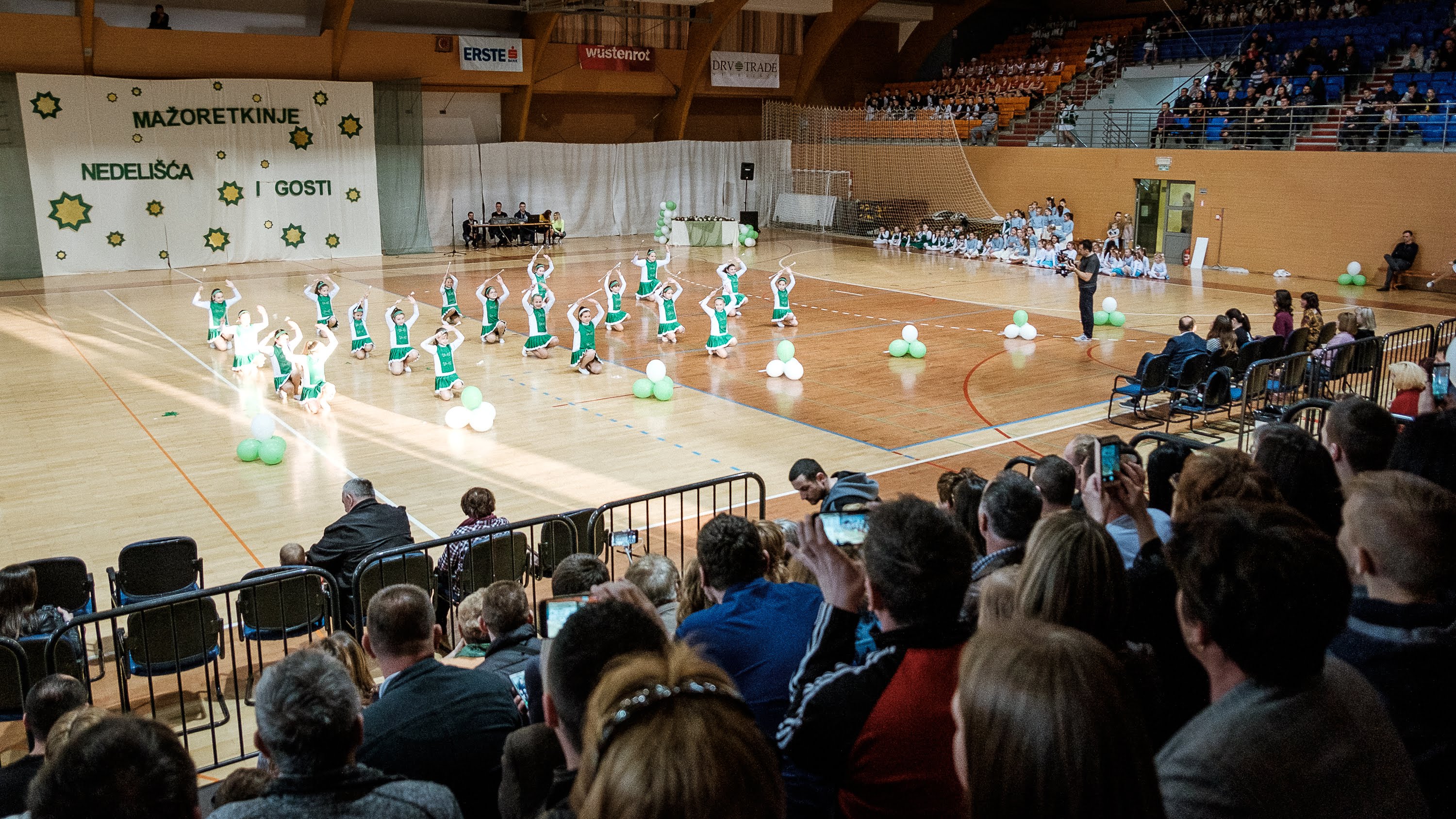 PUBLIKA ĆE UŽIVATI Mažoretkinje Nedelišća s gostima pripremaju odličan mažoret program