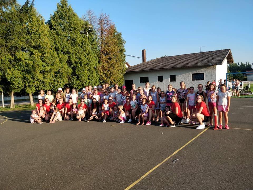 Četvrti Mažoret kamp u Kotoribi okuplja veliki broj djevojčica