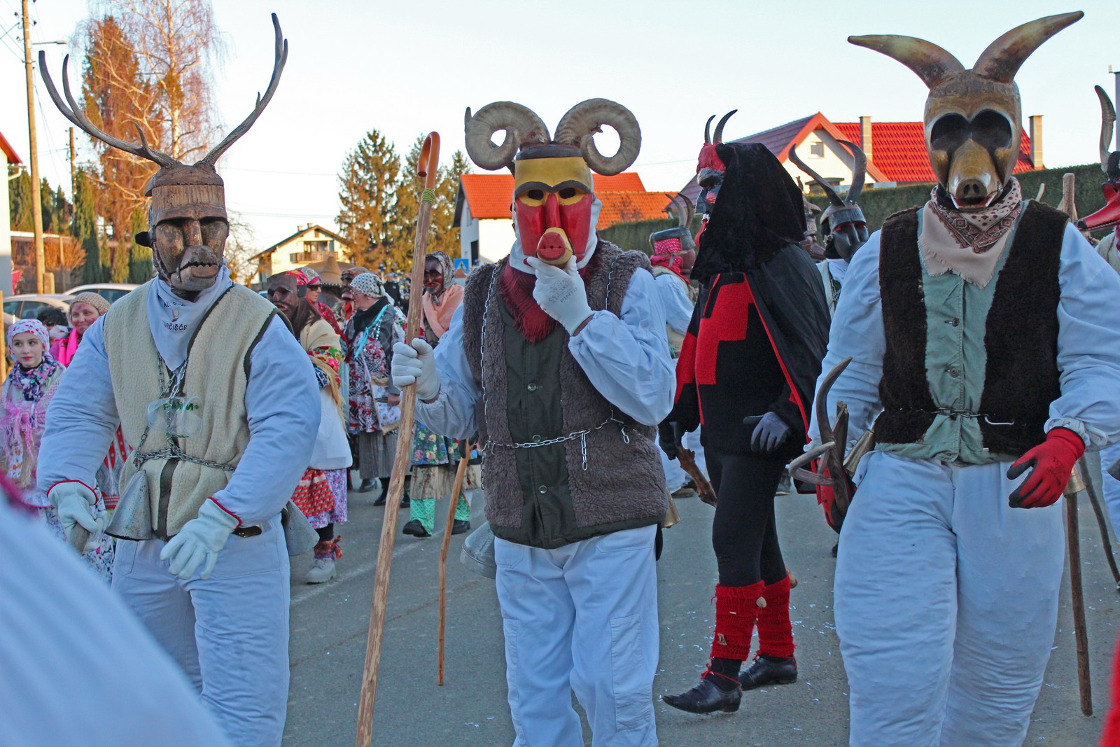 SEZONA MAŠKARA Veselo je bilo na Fašniku u Zasadbreg