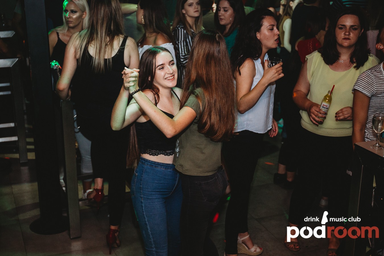 Odlična zabava na Podrumarenju uz vina Kunčić i TS Prim