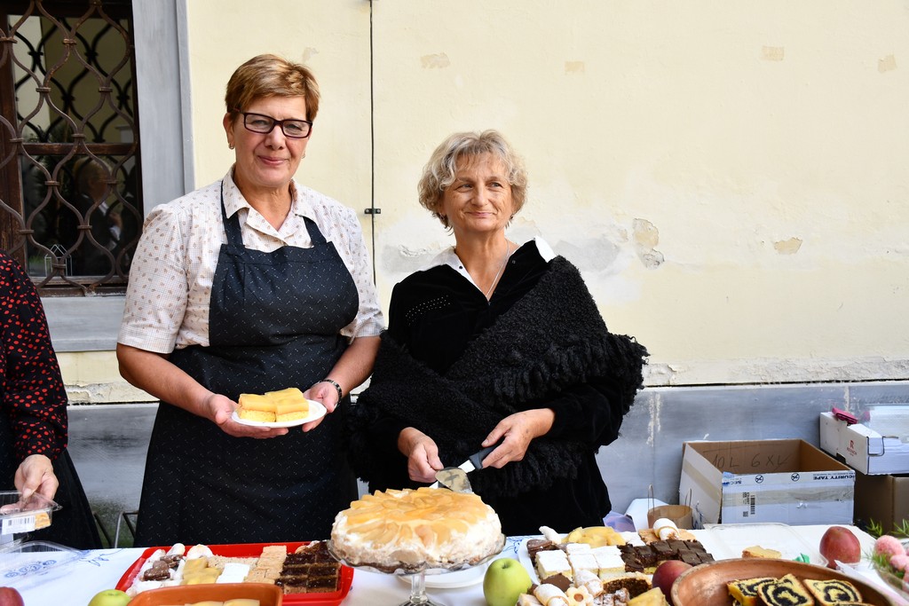 ‘BAKINI KOLAČI’ Najbolji kolač s jabukama pripremila je Natalija Munđar iz Križovca