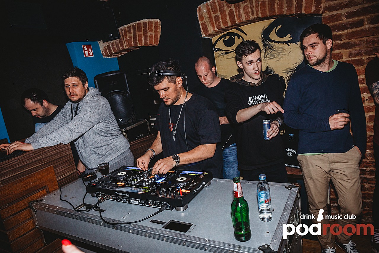 ODLIČNA ZABAVA Podroom clubbing uz Kostu Radmana i Ariena