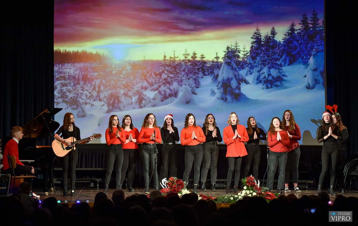 FOTO Adventski koncert Pjevačkog zbora Grada Preloga