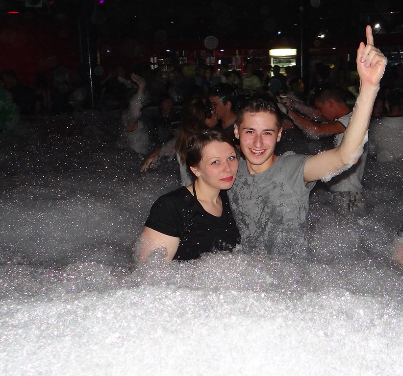 slika0021467628 Pjena party u Šampionu (Subota, 16.8.2014.)