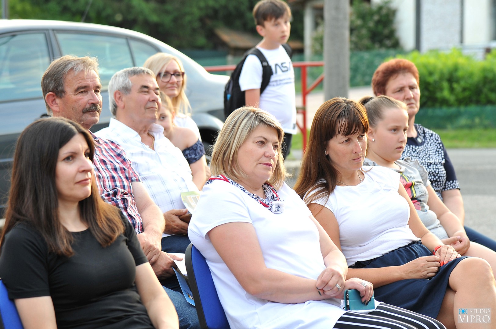 U Malom Mihaljevcu predstavljen prvi broj ‘Zlatne smolige’, humorističko-satiričkog lista