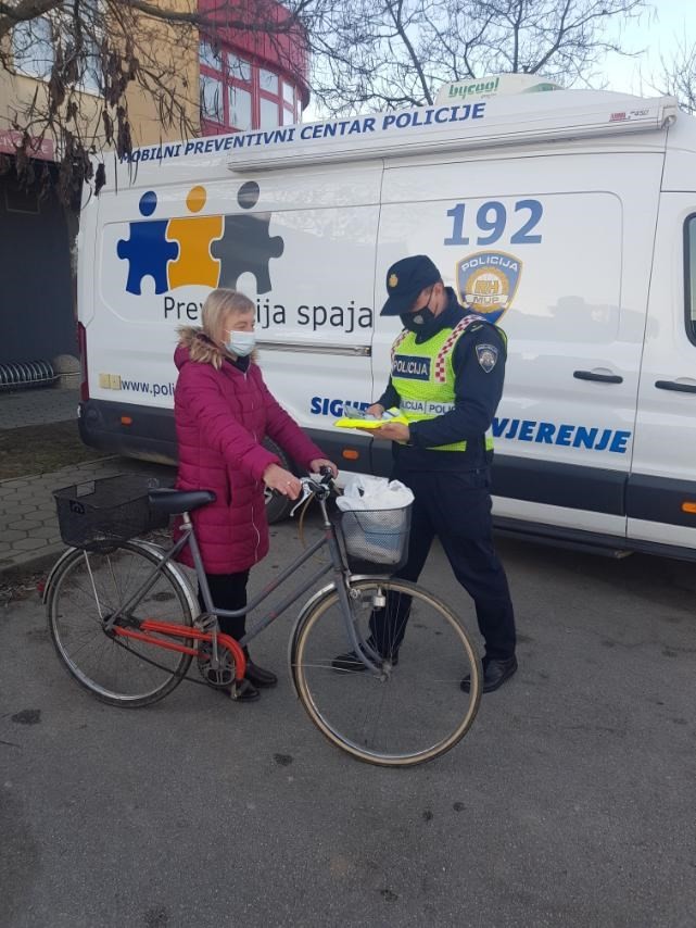 STRAHONINEC I MAČKOVEC Policija provela preventivne aktivnosti usmjerene prema najugroženijim sudionicima u prometu