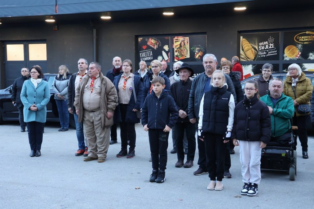 GORNJI KURŠANEC Obilježena 359. obljetnica pogibije velikana Međimurja Nikole VII. Zrinskog GORNJI KURŠANEC Obilježena 359. obljetnica pogibije velikana Međimurja Nikole VII. Zrinskog