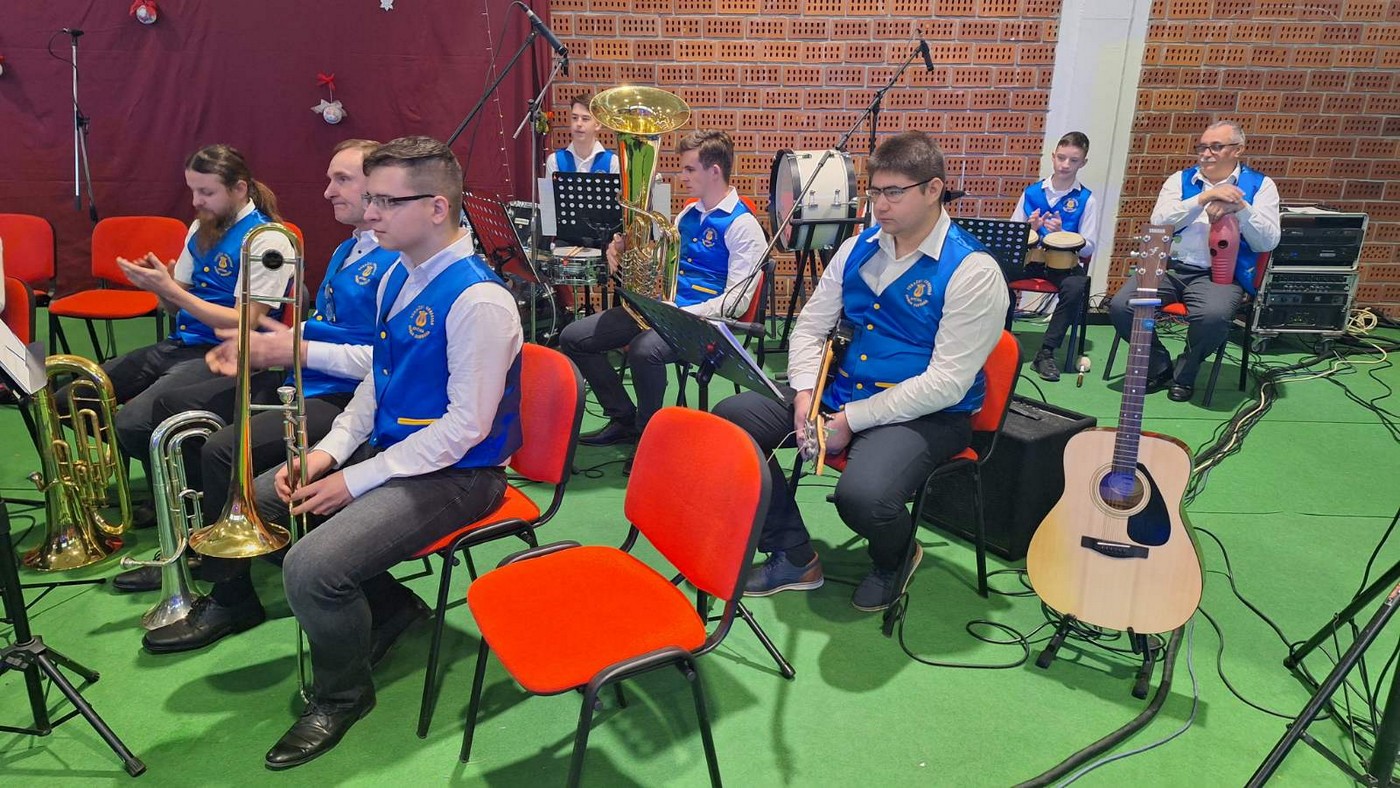 Koncert puhačkog orkestra Donja Dubrava