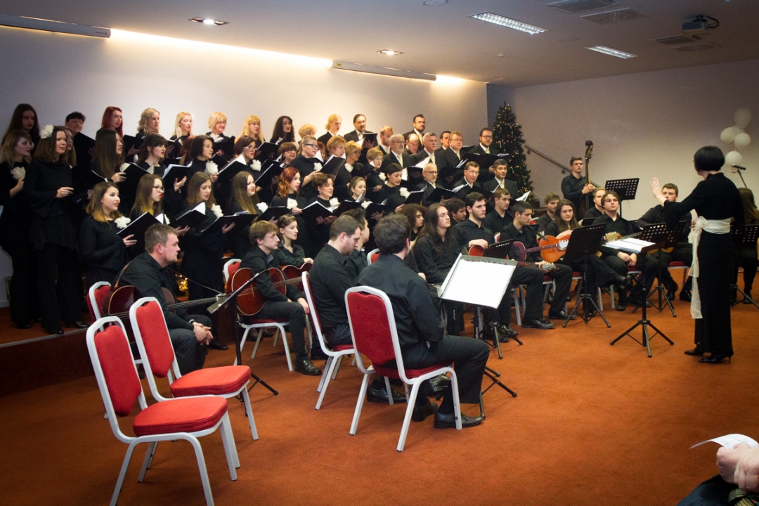 humantiranikoncert35906868