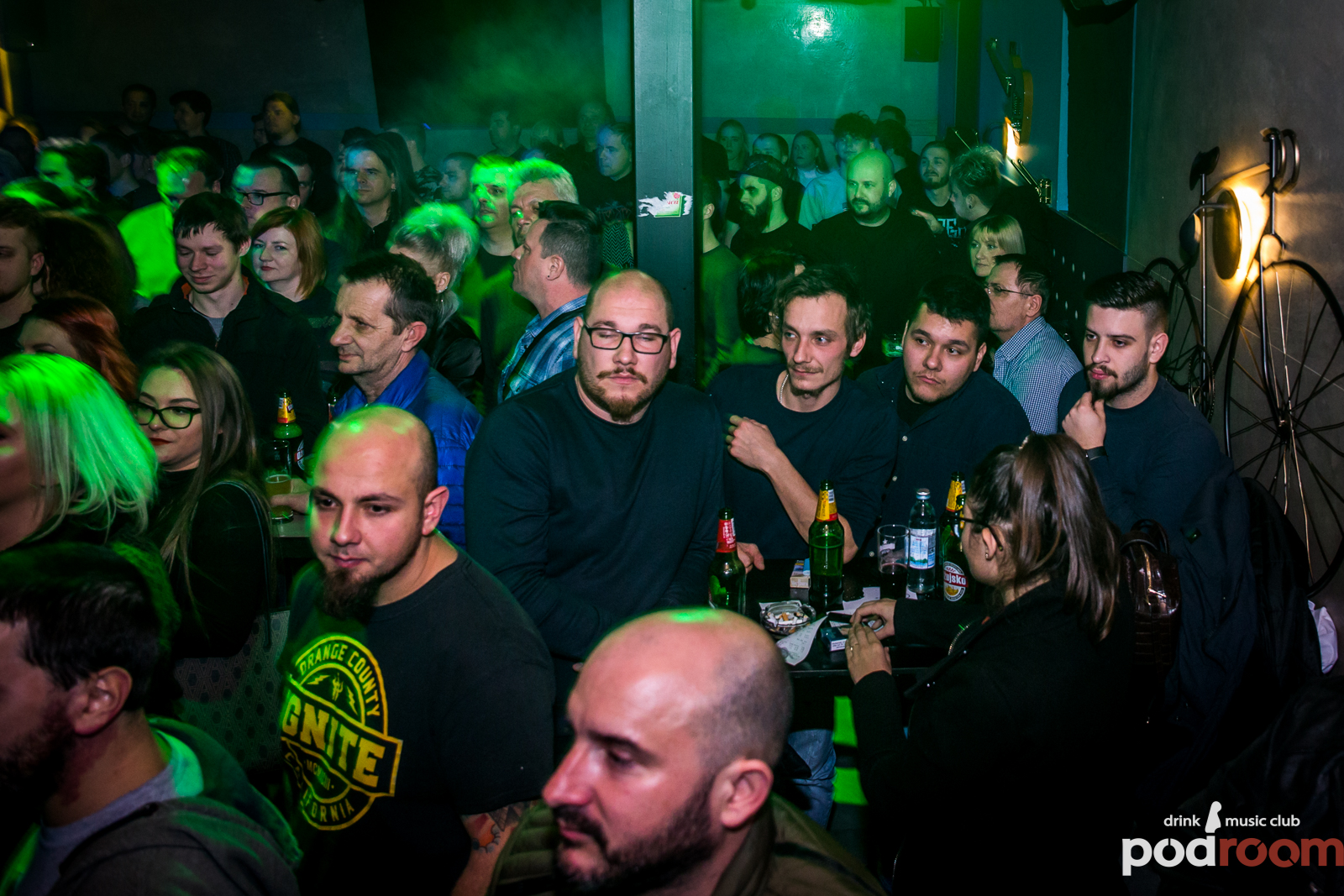 Crno Perje u Podroomu