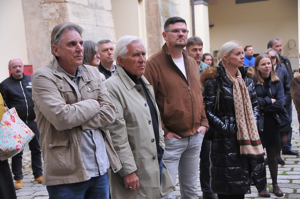 Izložba slika, skulptura i fotografija Stephana Lupina