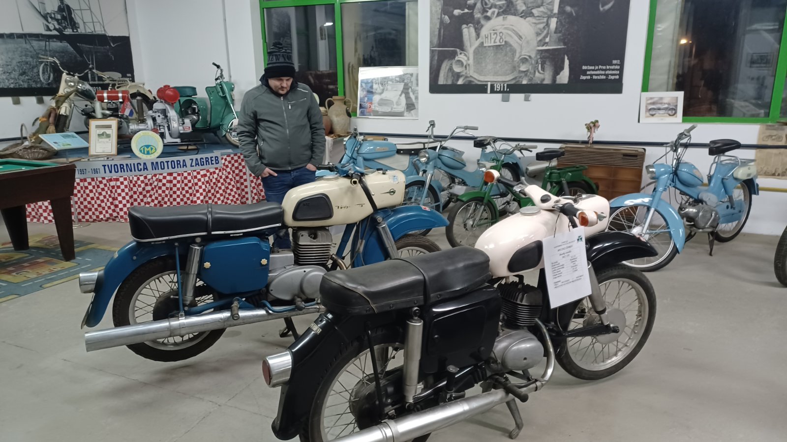 Oldtimer muzej Šardi u Selnici otvorio svoja vrata
