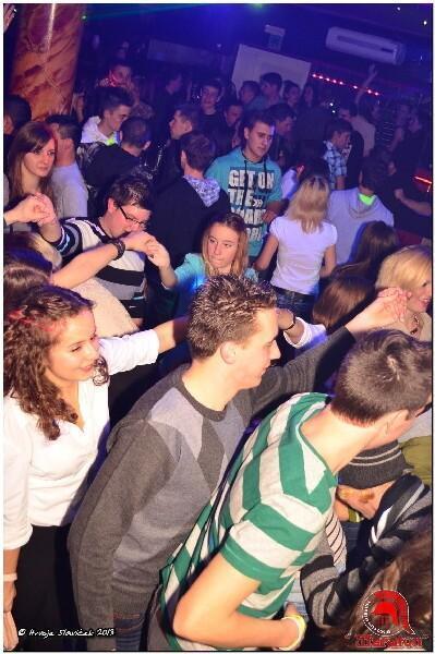 PIC00069 Maraton (Subota, 21.12.2013. – Energy madness party) PIC00069 Maraton (Subota, 21.12.2013. – Energy madness party)