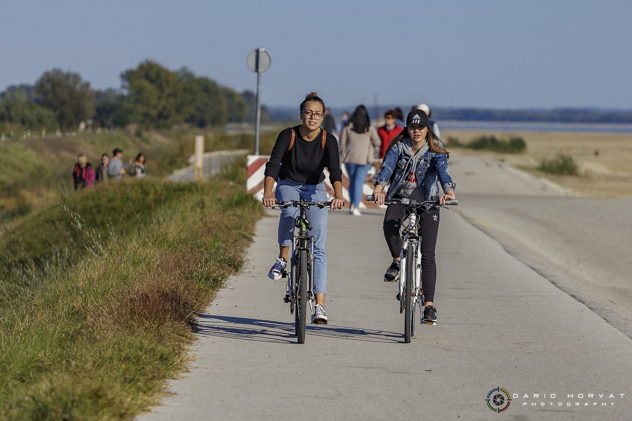 Suncem okupana preloška Marina mamac za brojne šetače