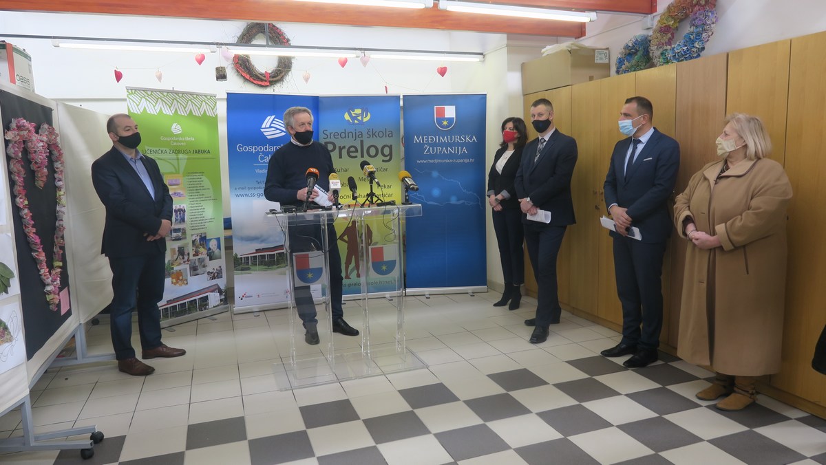 JEDINSTVEN USPJEH Od 22 škole u Hrvatskoj, čak 3 međimurske škole dobile Erasmus akreditaciju! JEDINSTVEN USPJEH Od 22 škole u Hrvatskoj, čak 3 međimurske škole dobile Erasmus akreditaciju!