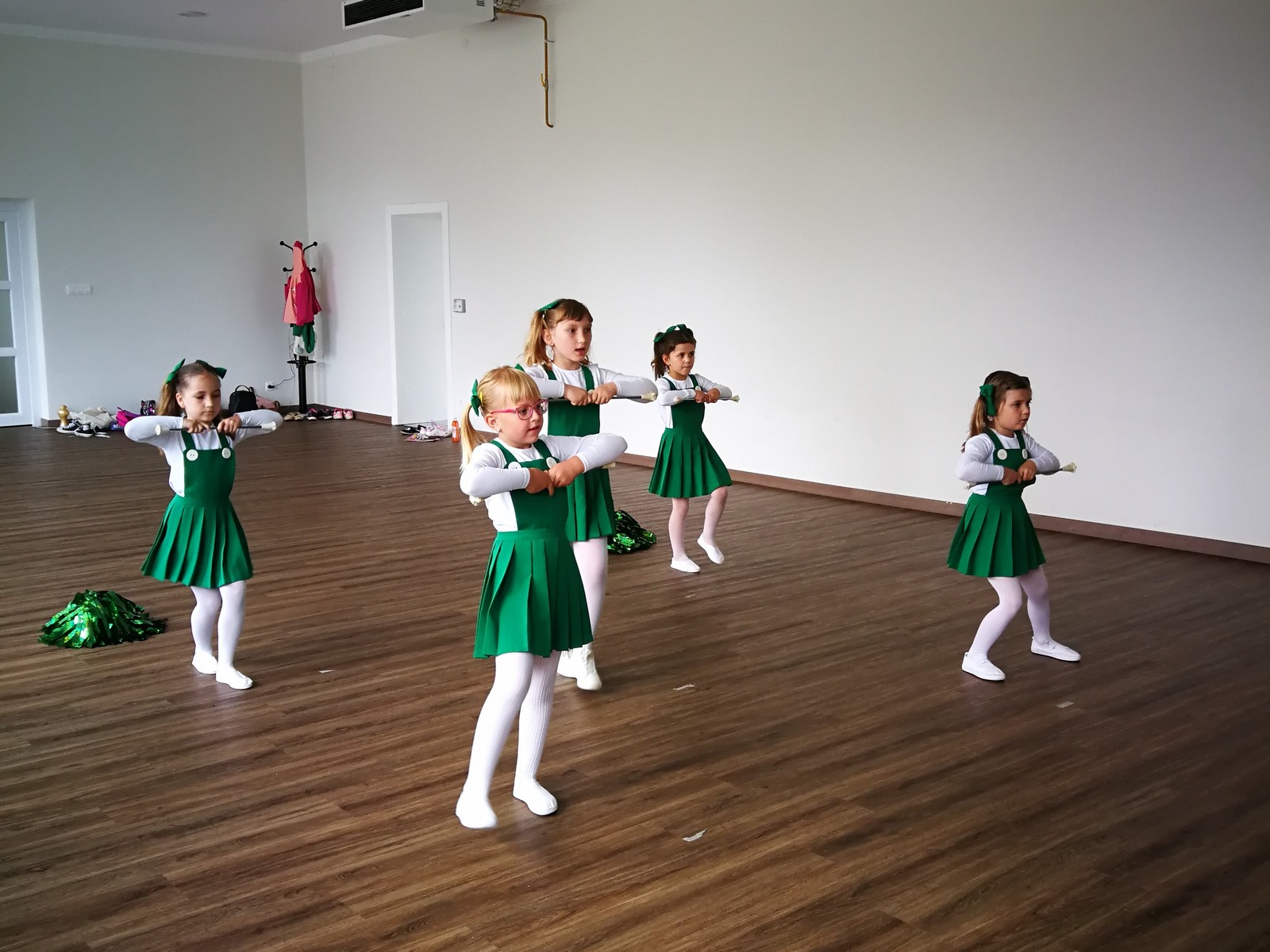 FOTO Mažoretkinje Nedelišća briljirale na online turniru, medalje će im stići poštom