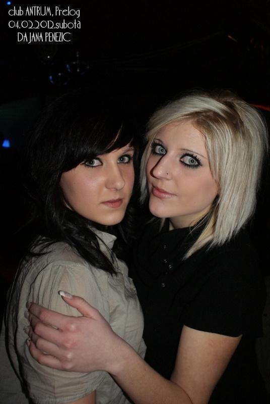 slika0008 Antrum – Dajana Penezić (Subota, 4.2.2012)