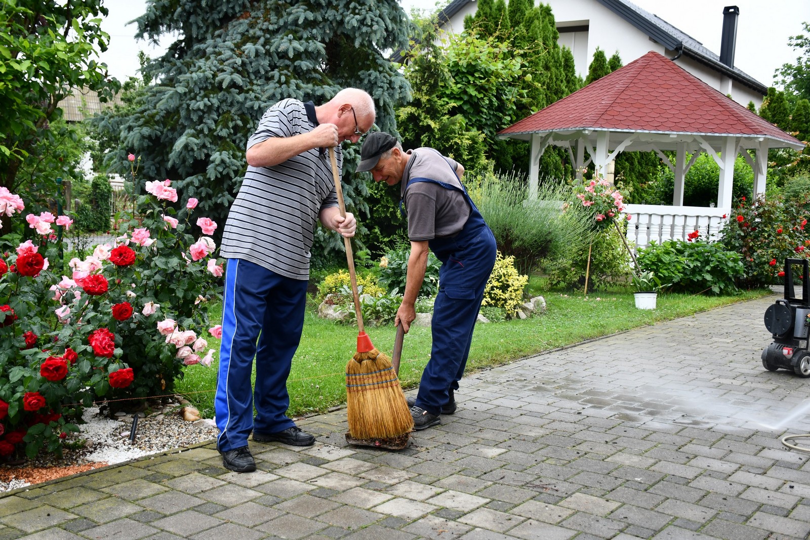 FOTO Posjetili smo mještane Macinca: ‘Ostali smo budni dugo u noći, i danas čistimo od jutra’