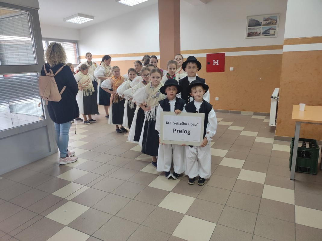 Majčin dan u Podbrestu