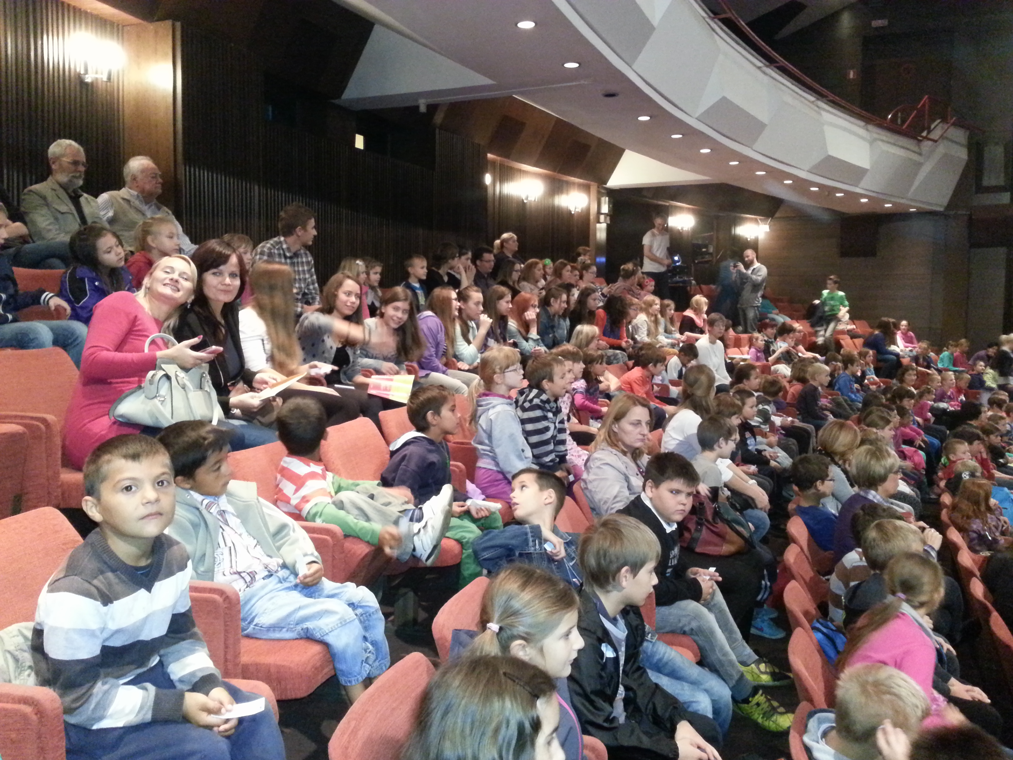 201410211000561174658