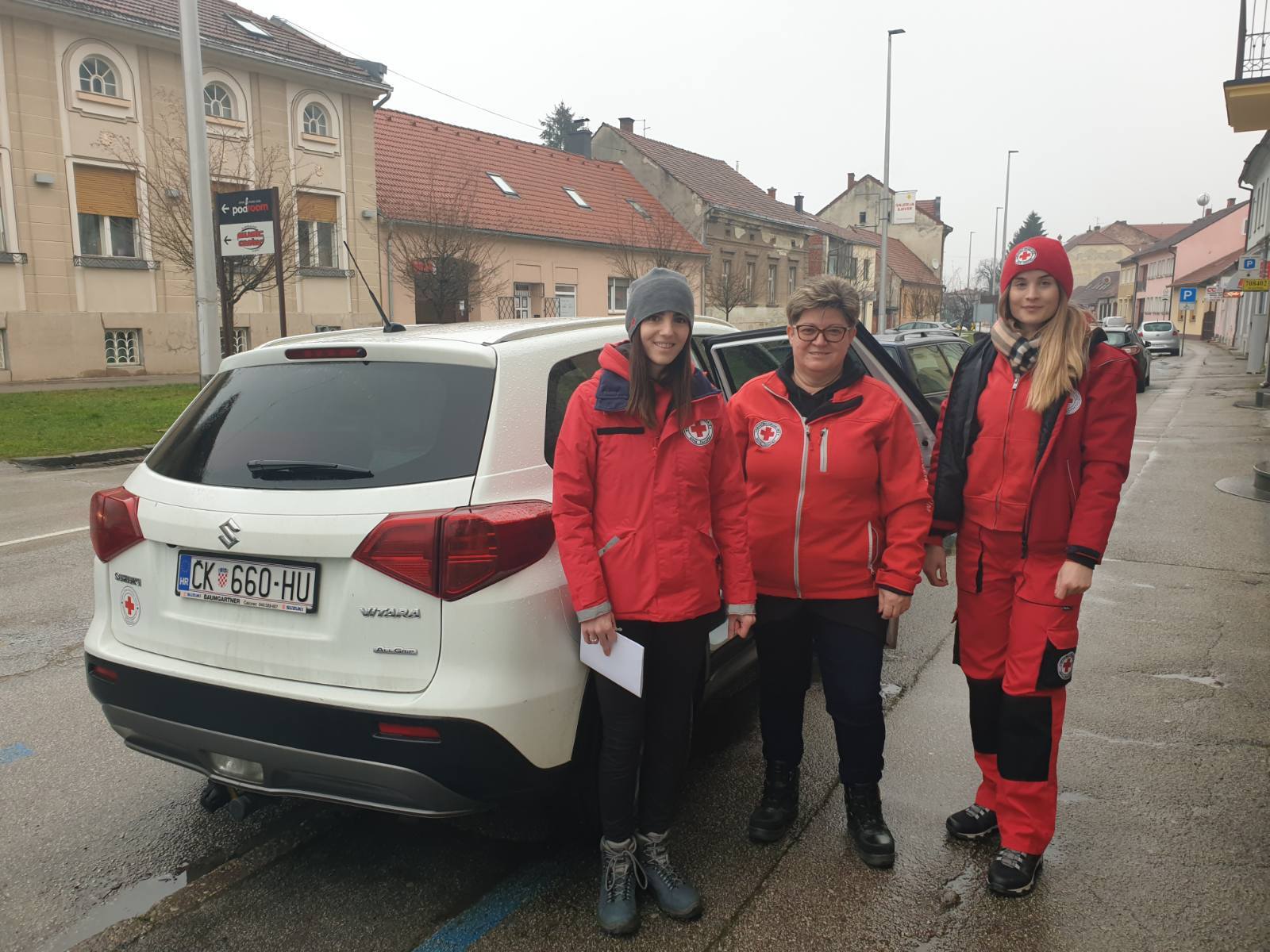 FOTO I ovog tjedna su naši timovi Crvenog križa na potresom pogođenom području