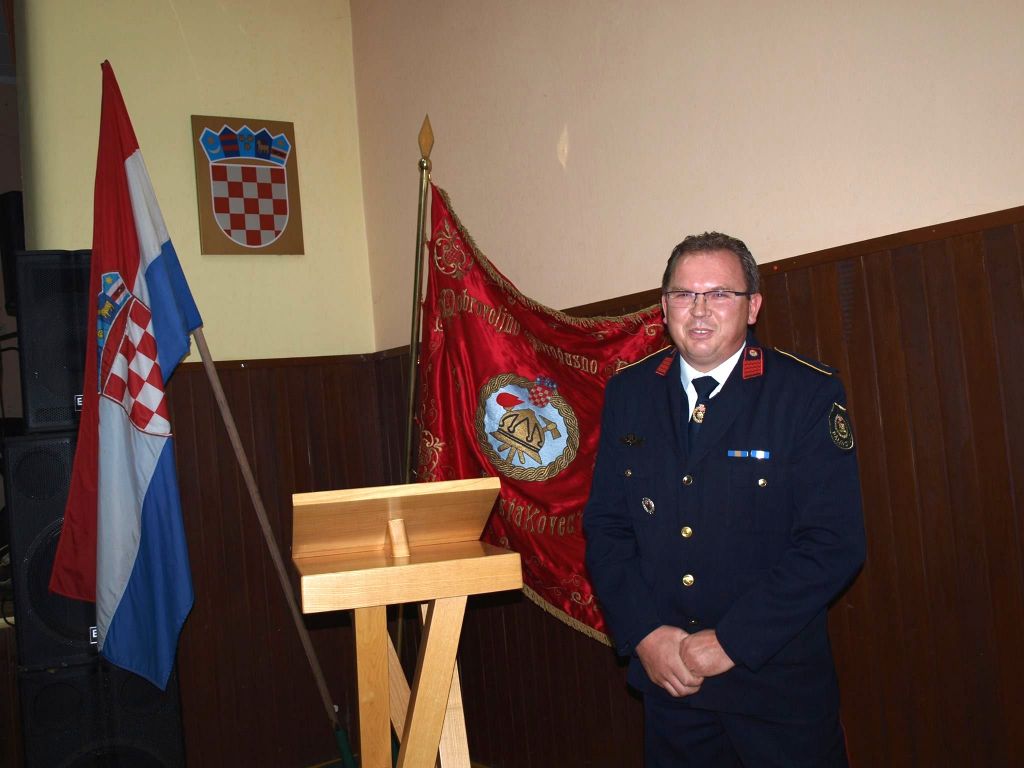 dvddpustakovec25507733