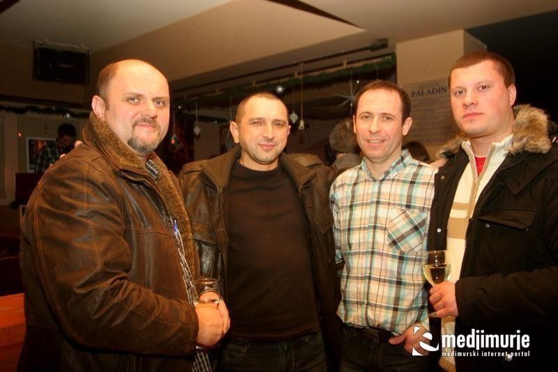 IMG7215 Paladin (Subota, 24.12.2011)