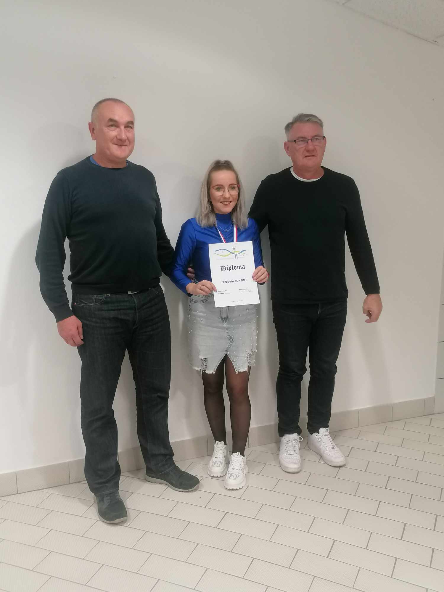 Image 5923403 (auto) Image 5923403 (auto)