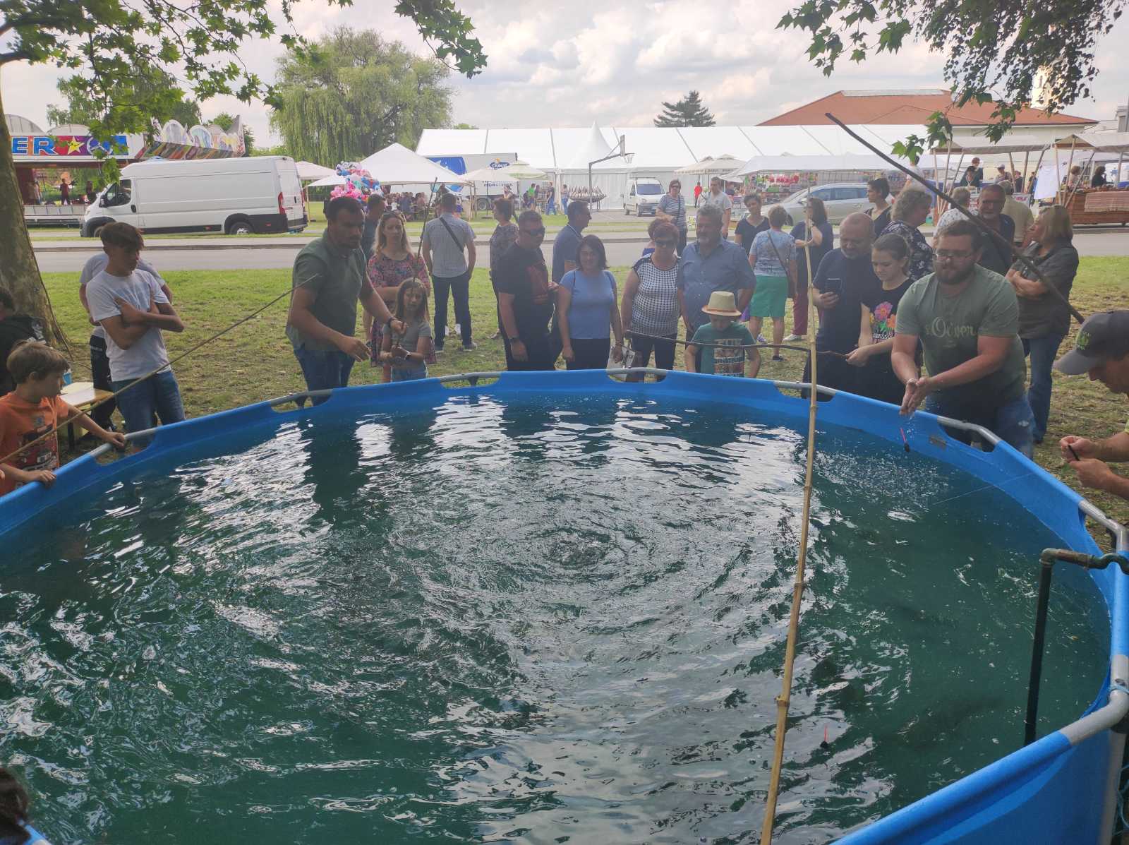 NAJVEĆA KOTORIPSKA MANIFESTACIJA Dani šibe i ribe i ove godine privukli mnoštvo gostiju