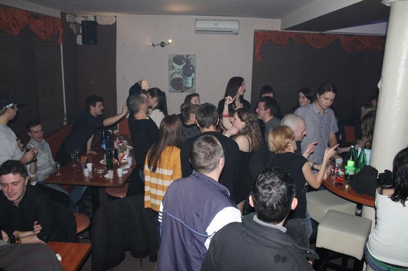 slika0028 Insomnia (Petak i subota, 22. i 23.2.2013 – Gloria Band)