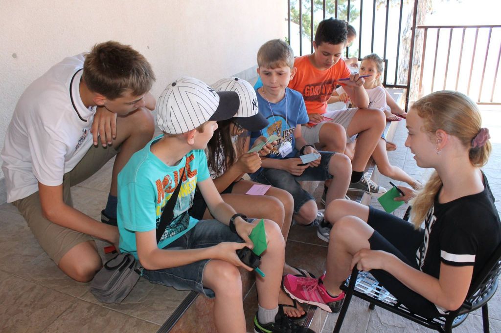 1922185164681519217771754161854