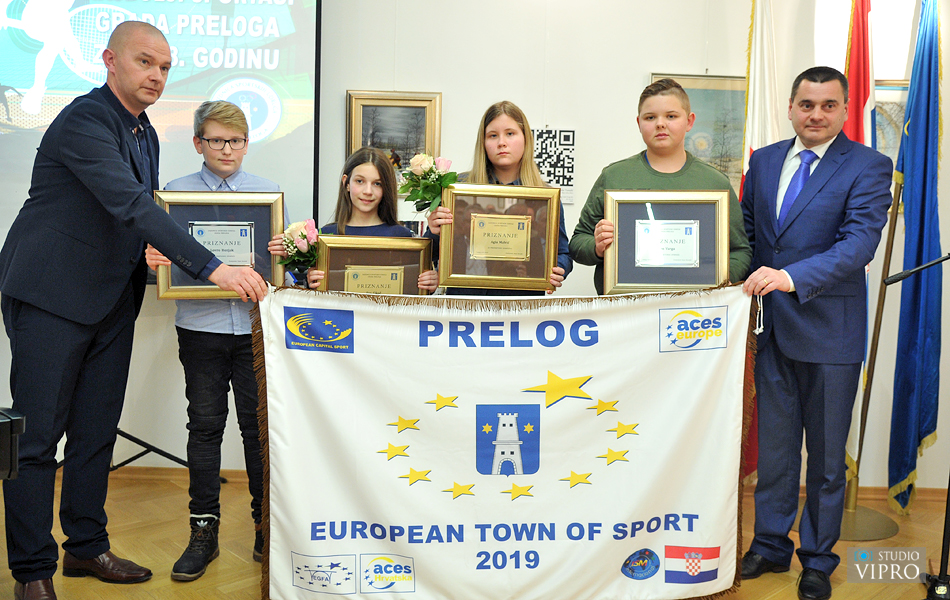 Stjepan Hunjak i Rukometni klub Prelog najbolji sportašI Preloga