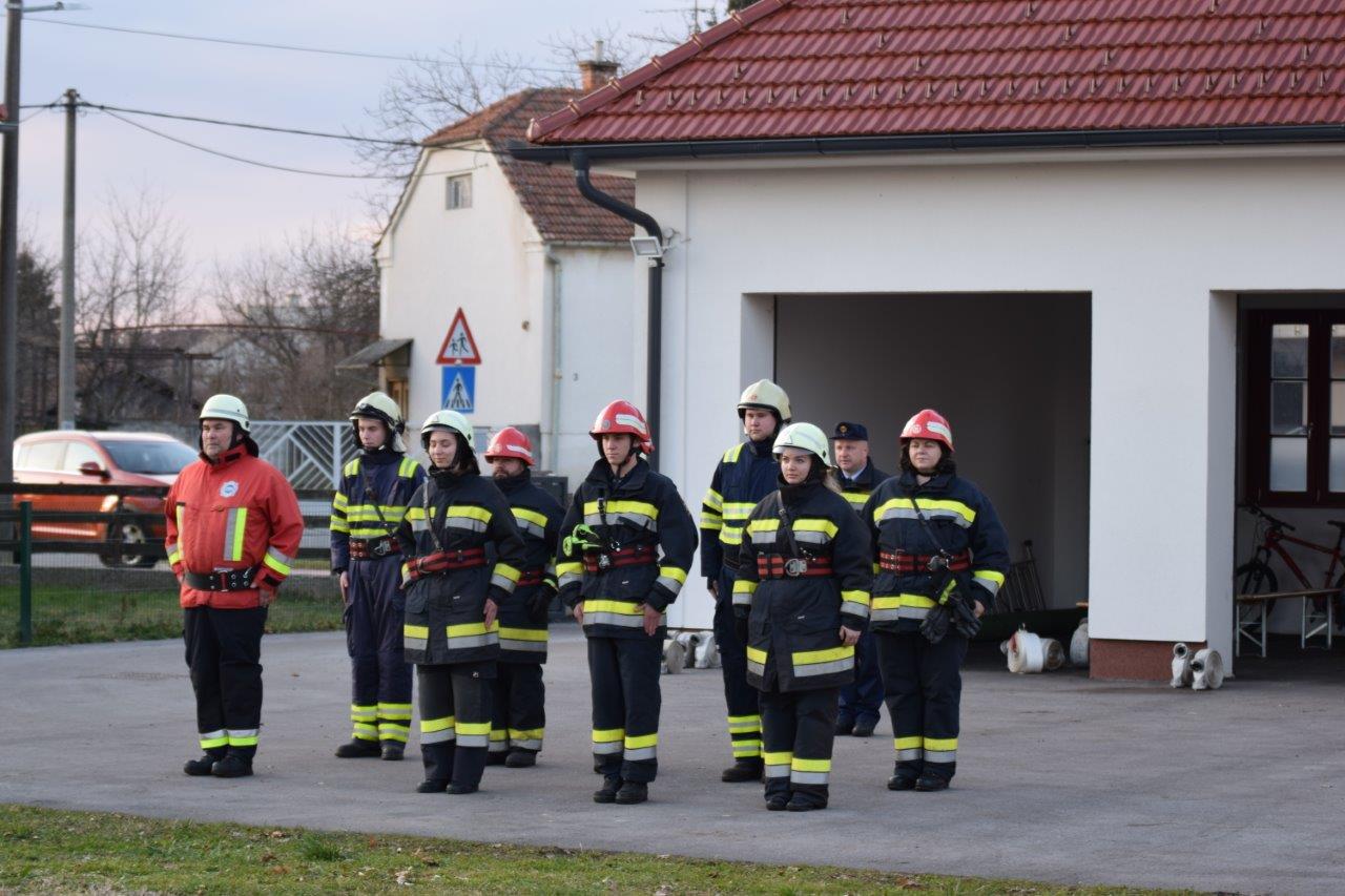 Osposobljavanje članstva Vatrogasne zajednice Grada Čakovca za zvanje vatrogasac