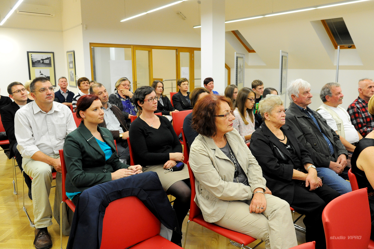 260010272dsc3749850162