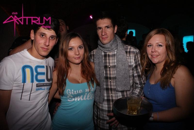 slika0029 Antrum (Petak i subota, 7. i 8.12.2012)