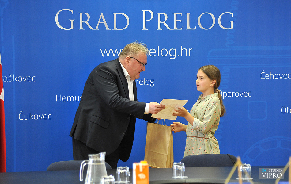 Nagrađeni učenici Osnovne škole Prelog