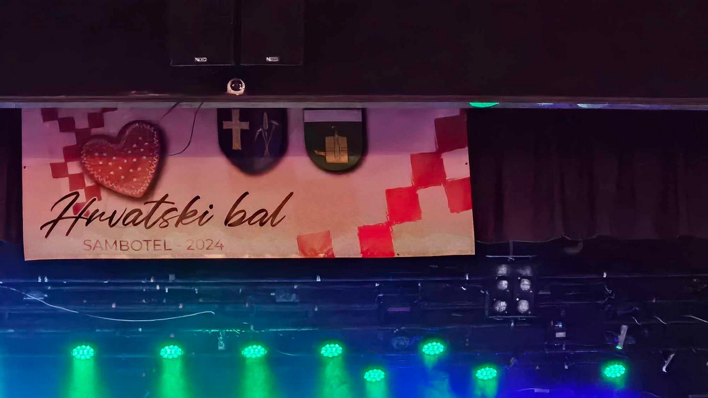 VELIKO PRIJATELJSTVO Održan tradicionalni hrvatski bal u Szombatelyu