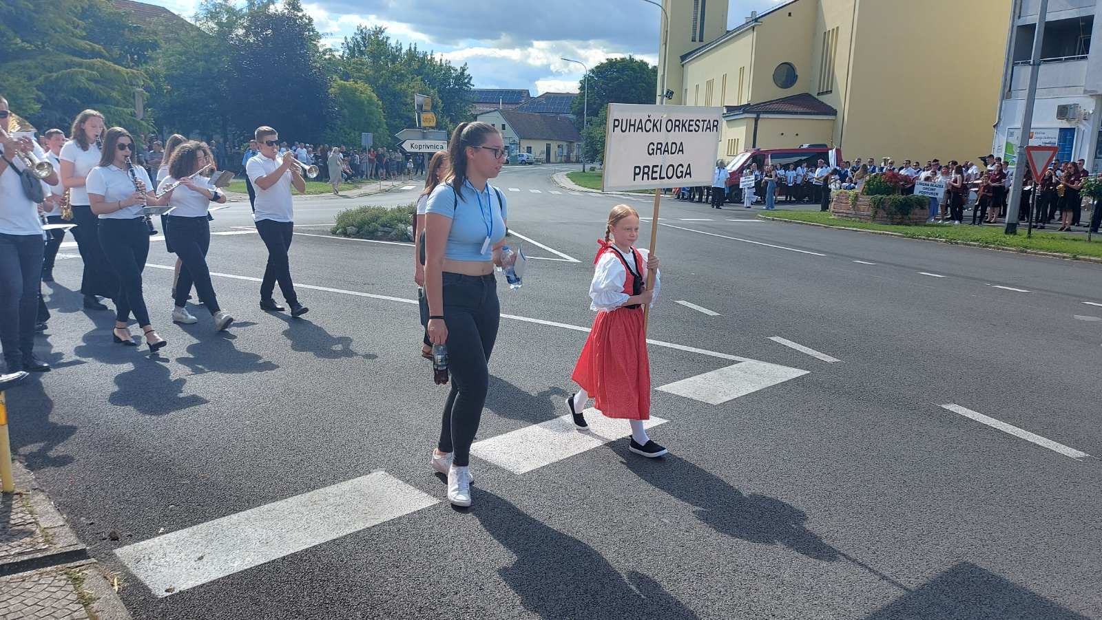FOTO I VIDEO Započela tradicionalna 28. Županijska smotra puhačkih orkestara i limenih glazbi u Donjoj Dubravi FOTO I VIDEO Započela tradicionalna 28. Županijska smotra puhačkih orkestara i limenih glazbi u Donjoj Dubravi