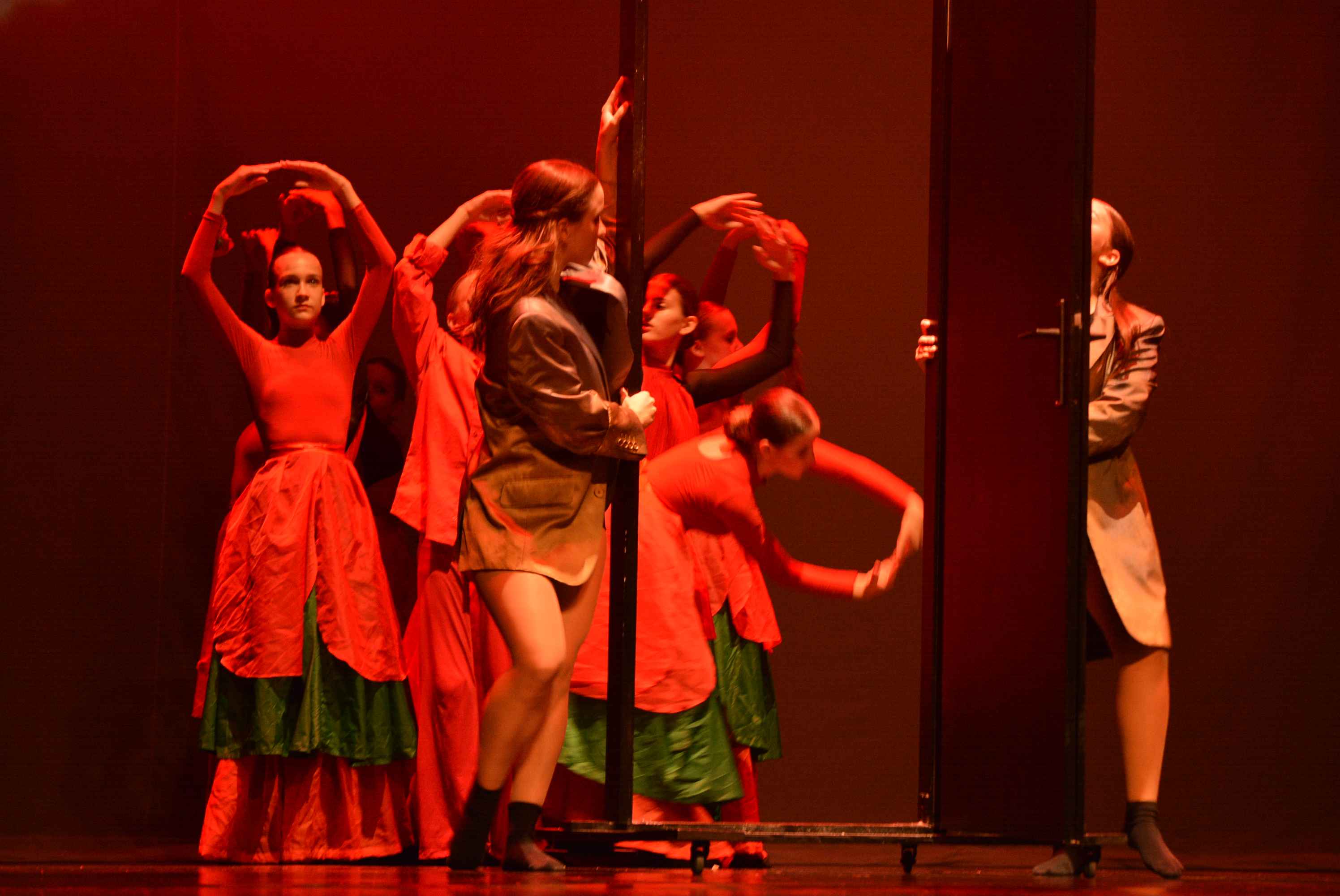 VIDEO I FOTO Izniman 8. Zrinski Art Festival: Trash Art, ples i čarolija u Čakovcu