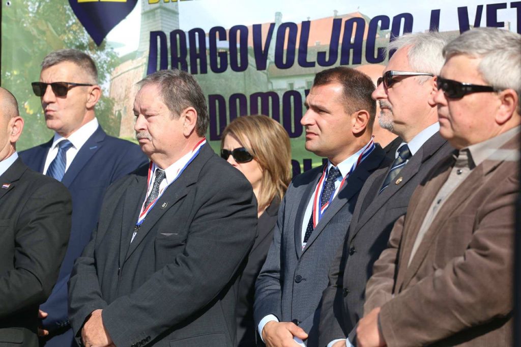 2198573410213070978466080197770